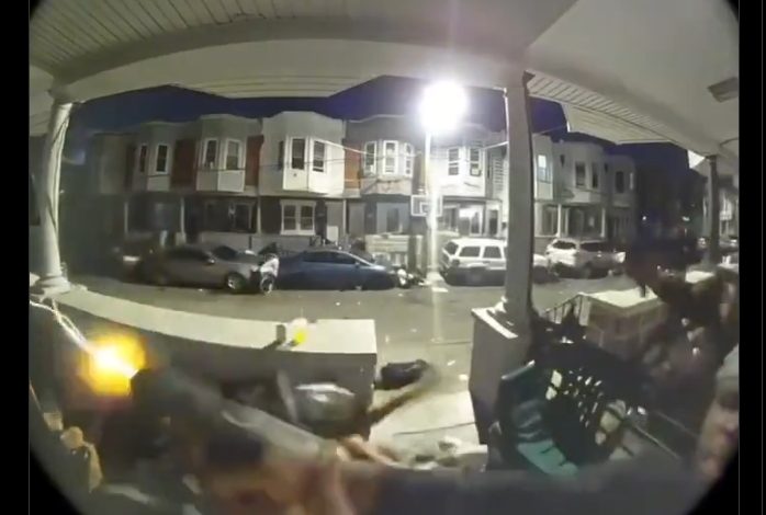 **Tiroteo en Philadelphia deja tres muertos y diez heridos**
