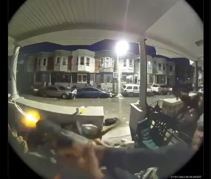 **Tiroteo en Philadelphia deja tres muertos y diez heridos**