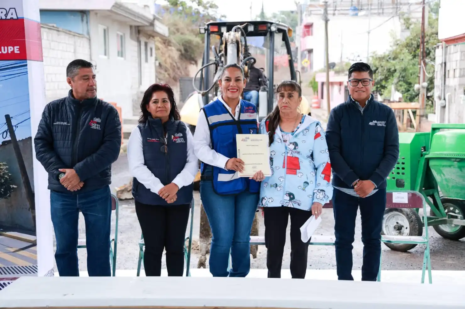 Alcaldesa Lupita Cuautle inicia rehabilitación de la calle Francisco Villa en San Andrés Cholula