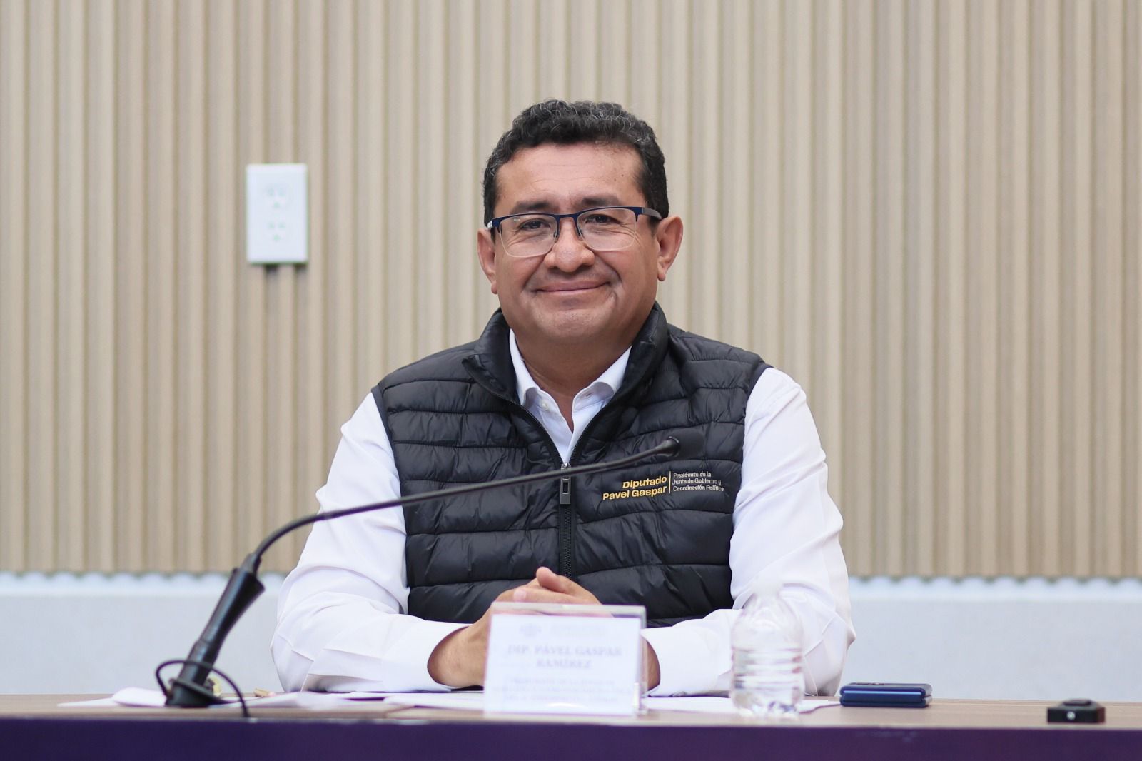 Detienen a asesor político del presidente del Congreso de Puebla por presunta posesión de drogas