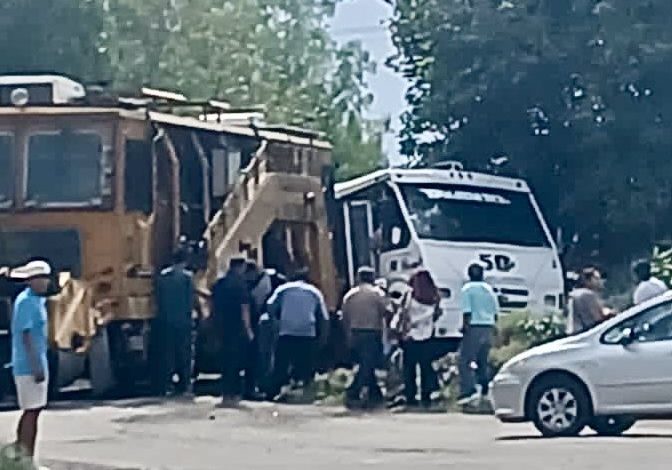 Accidente entre Ruta 50 y tren en Rivera Anaya deja más de 20 heridos en Puebla