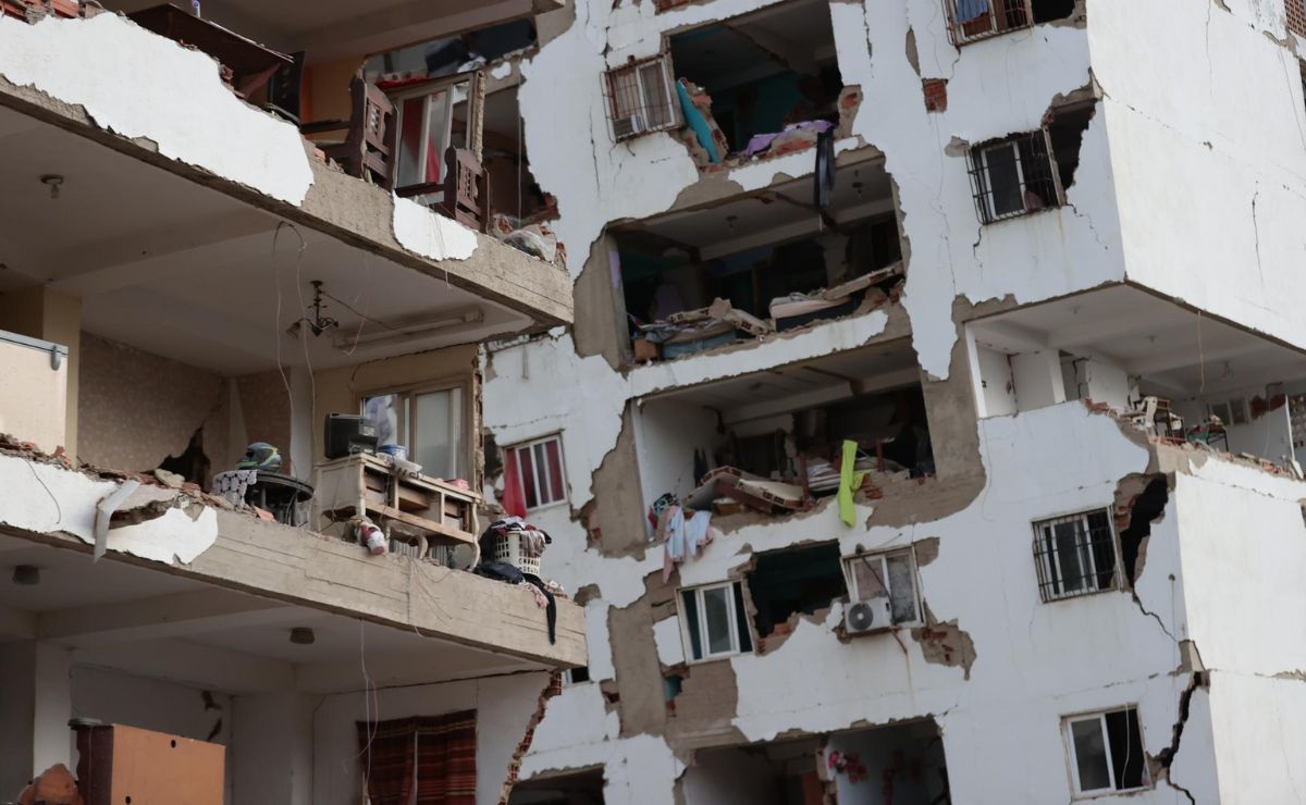 Suman 188 muertos y más de mil heridos tras sismos en Venezuela; reportan 138 réplicas