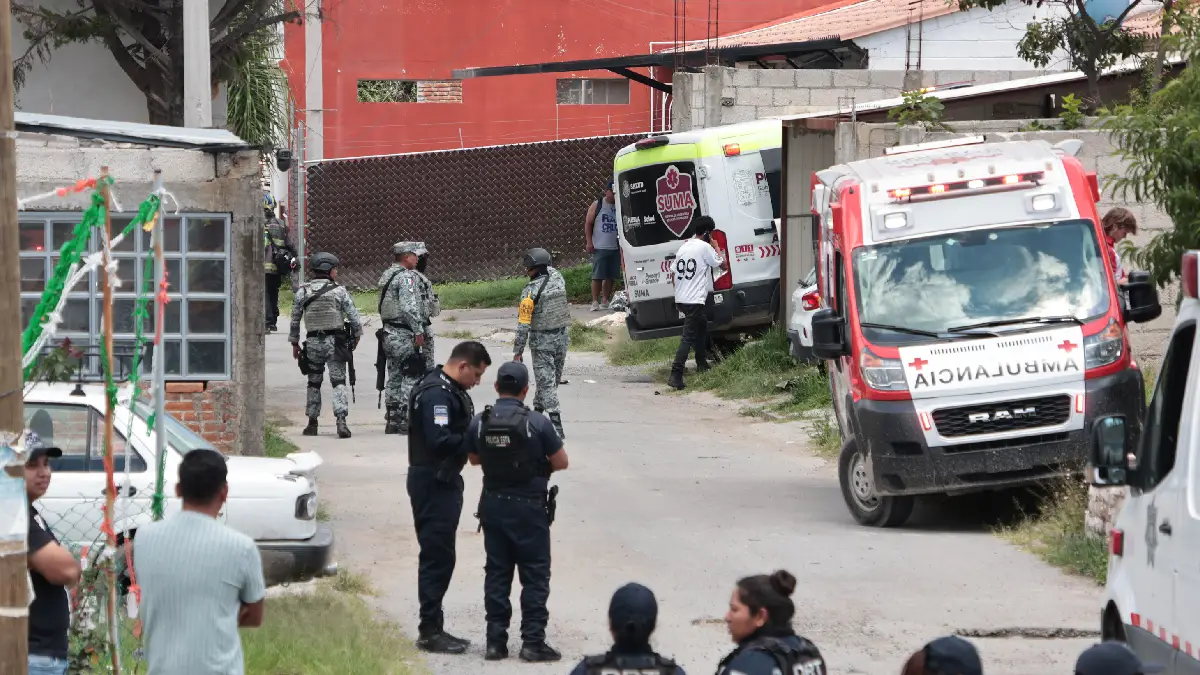 Mueren dos trabajadores tras explosión en Geovillas del Sur; una mujer permanece grave