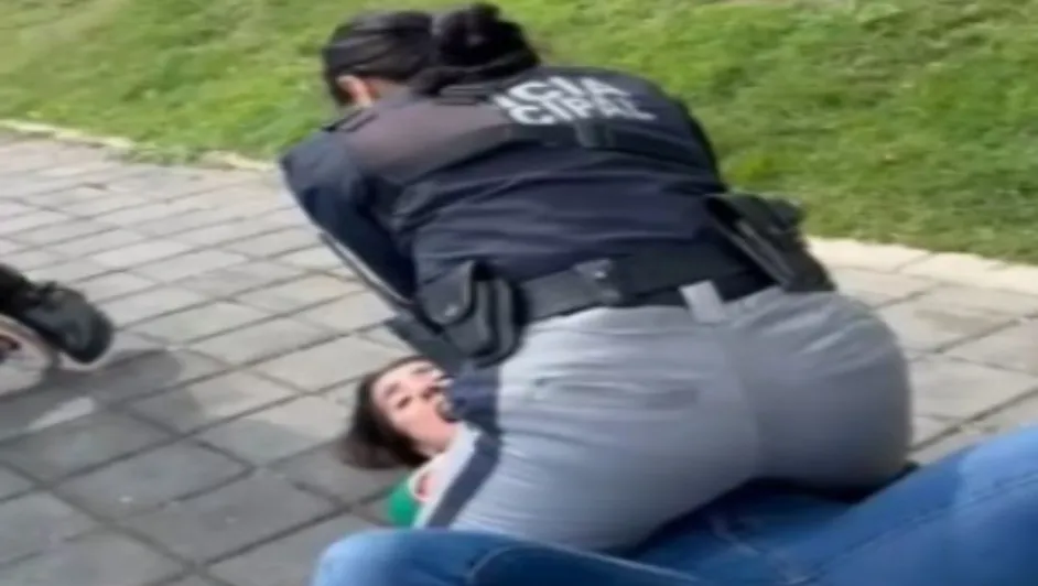 FGE investiga posible abuso policial en San Andrés Cholula tras detención de mujer