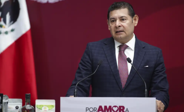 Armenta buscará reunión con federación para revisar futuro del Tren México-Puebla-Veracruz