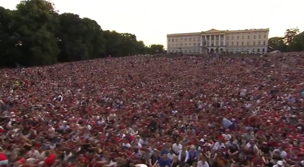 Más de 200 mil personas reciben a Noruega en Oslo tras su histórica participación en el Mundial 2026