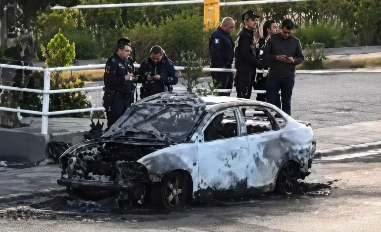 Capturan a presuntos integrantes de La Familia Michoacana en Puebla; uno vinculado a auto calcinado en Periférico Ecológico