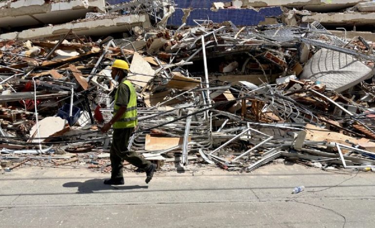 Suman 2,595 muertos por terremotos en Venezuela; rescate continúa con apoyo internacional