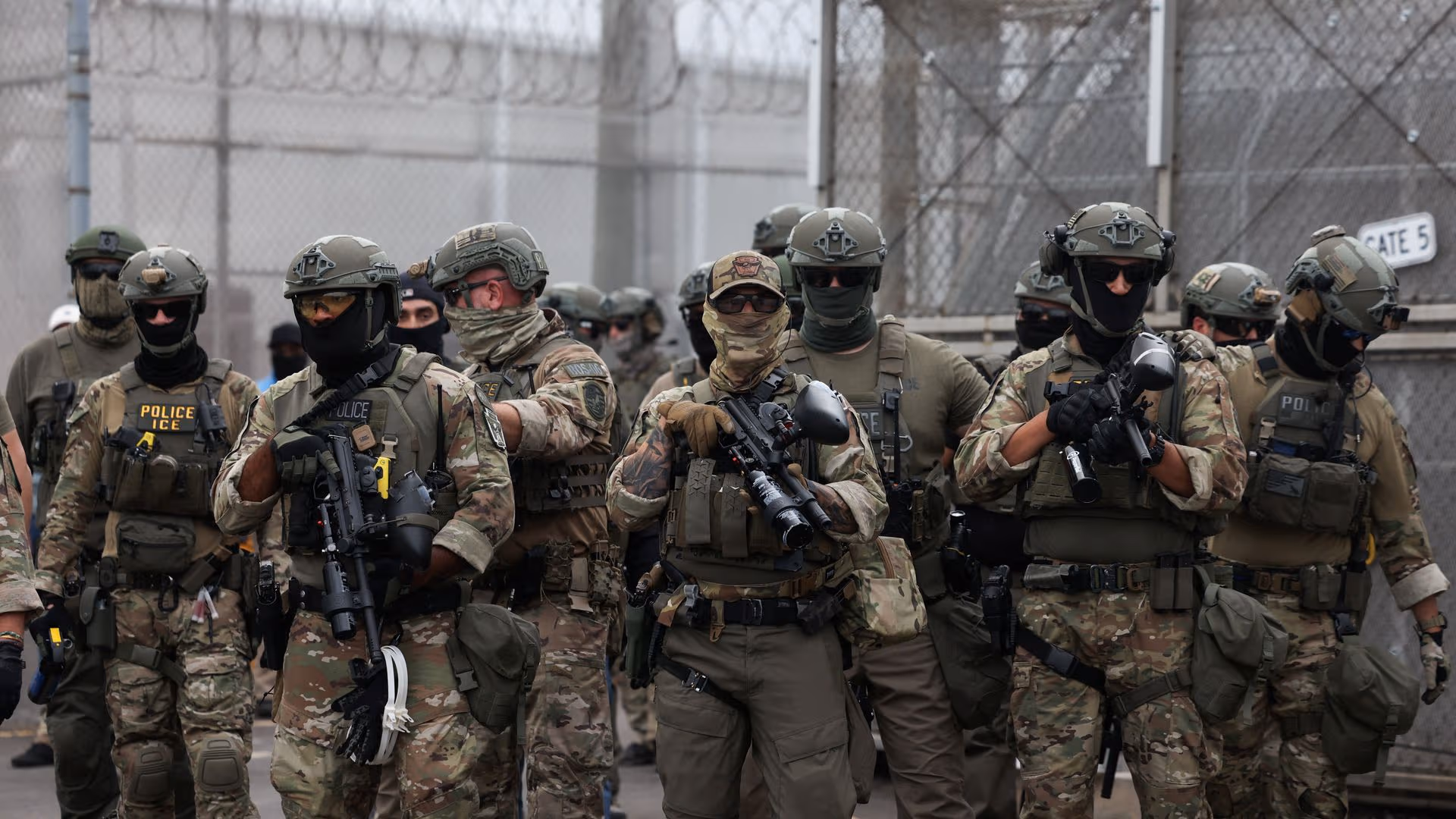 Muere hombre durante operativo de ICE en Estados Unidos; FBI investiga los hechos