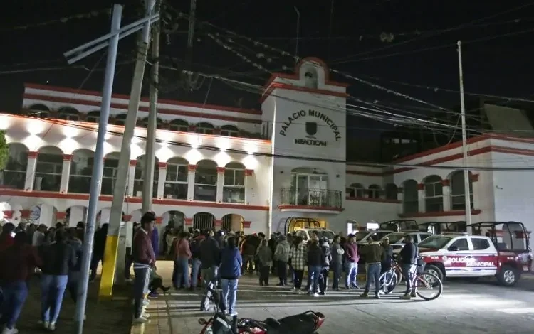 Puebla busca tipificar el linchamiento como delito tras aumento de casos