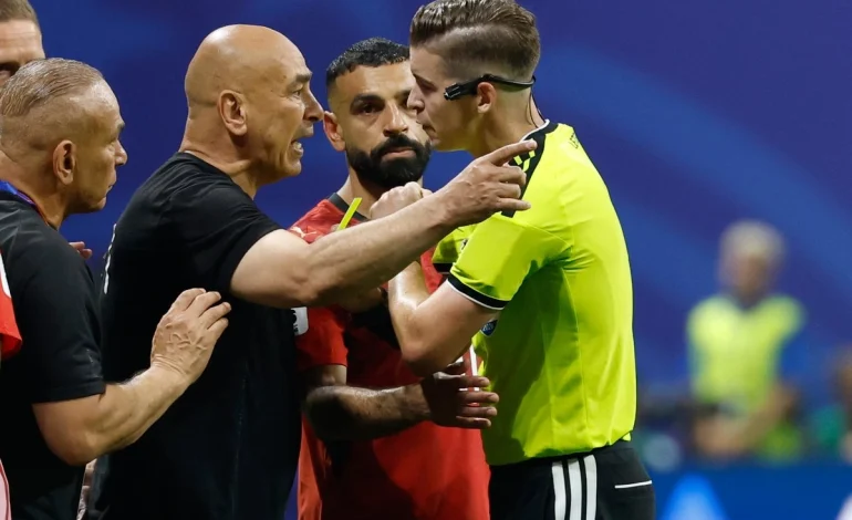 Técnico de Egipto denuncia arbitraje injusto tras eliminación ante Argentina en Mundial