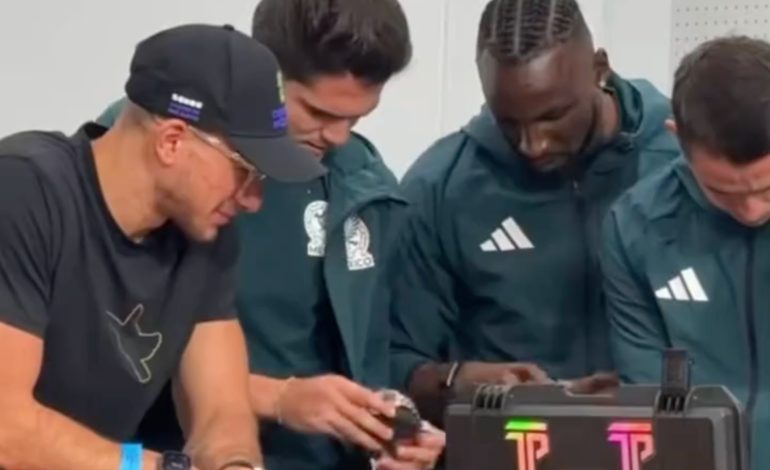 Youtuber Steve Will Do It entrega relojes Rolex a la Selección Mexicana tras victoria en Mundial 2026